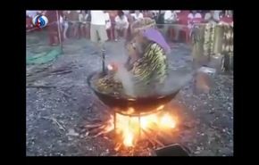 شاهد.. رجل مسن 