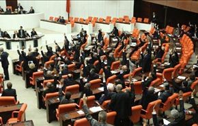 البرلمان التركي يقر قانونا يوسع صلاحيات جهاز الاستخبارات
