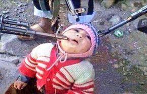 رضيع سوري اسير تناقلت صورته مواقع التواصل