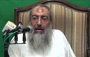 فتوى داعية سلفي بترك الزوجة لمغتصبيها تثير جدلا واسعا بمصر
