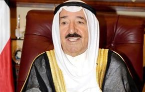 امير الكويت يصل الى طهران