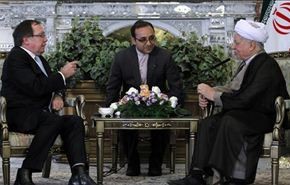 رفسنجاني: نأمل ان نکون وسطاء لاخماد نار الخلافات في العراق