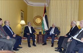 عباس يقطع زيارته للسعودية ويعود الى رام الله؟!