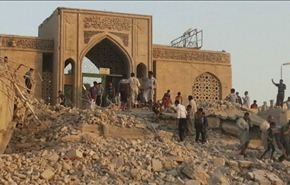 احتجاجات بالموصل وأهلها يحيون ليلة القدر على انقاض مرقد النبي يونس(ع)
