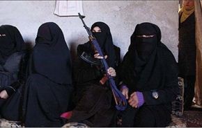 داعش تكثف نشاطها على الإنترنت لتجنيد الغربيات لـ