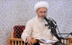 آية الله سبحاني: التقرير حول مصير الشيخ النمر يبعث على الأسف
