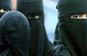مطالبات تونسية برعاية أبناء 
