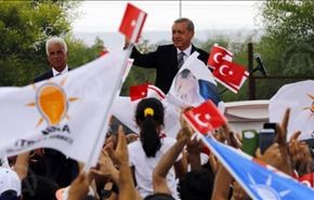 أردوغان يطالب من اليونان بعمل لحل المسألة القبرصية