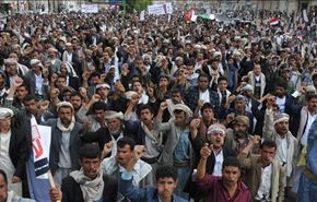 مفاوضات بين انصار الله والحكومة، وقيادات بالجيش تدعم المطالب