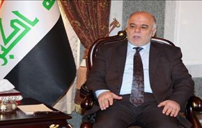 العبادي يتعهد بإعادة النازحين إلى مناطقهم في أقرب وقت