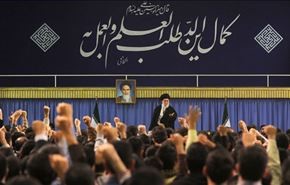 قائد الثورة يؤكد ضرورة الاعتماد على المواهب والطاقات الوطنية