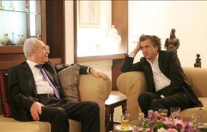 احتجاجات في مطار تونس على زيارة برنارد هنري ليفي