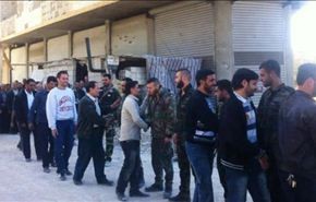 174 مسلحاً من دمشق وريفها وحمص يسلمون أنفسهم للسلطات