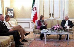 مباحثات ثنائية وثلاثية بفيينا وظريف يصف محادثاته مع اشتون بالجيدة