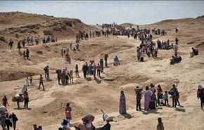 الف عائلة ايزيدية محاصرة في سنجار من قبل داعش