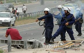 النظام الخليفي في البحرين والسباحة في بحر اللامعقول