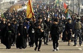توافد الزوار الإيرانيين إلى كربلاء المقدسة مشياً على الأقدام
