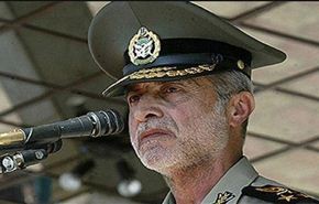 ايران بصدد تحديث وتطوير غواصاتها في سلاح البحر