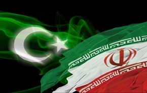بعد 3 سنوات...ايران تستأنف امداد باكستان بالنفط