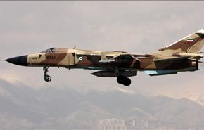 المناورات الايرانية: تزوید المقاتلات الحربیة بالوقود في الجو