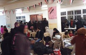 الجيش السوري يؤمن خروج 160عائلة من الغوطة الشرقية
