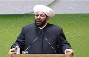 مفتي سوريا: ايران نجحت بوجود امام يوجه ورئيس ينفذ