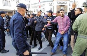 الحكومة المغربية تمنع منشورات فرنسية مسيئة لله والرسول