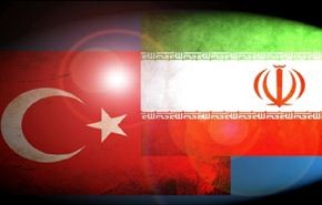 ايران ترجح بلوغ حجم التجارة مع تركيا لـ30 بليون دولار