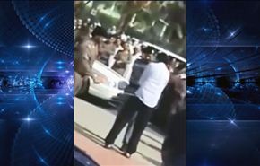 مواطن سعودي يتحدى السلطة ويصور جلد رائف بدوي