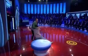 شاهد.. عراك على الهواء في برنامج جورج قرداحي والسبب...؟