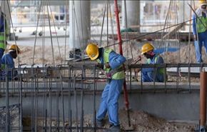 الاندبندنت: ظروف العمال في أبوظبي شبيهة بالعبودية