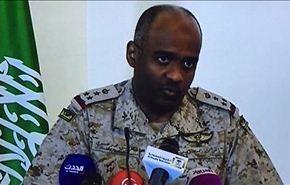 فضيحة.. صحفي يحرج المتحدث باسم العدوان السعودي
