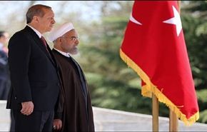 بالصور... الرئیس روحاني يستقبل اردوغان رسميا