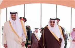 الملك السعودي وأمير قطر يبحثان الوضع في اليمن
