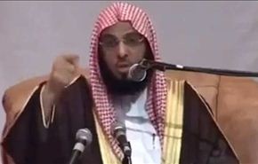 داعية سعودي: اينشتاين اكتشف النسبية وأنا اكتشفت سر الحياة الزوجية +فيديو