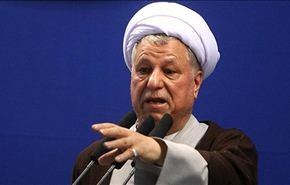 رفسنجاني: السعودية اختارت طريقاً سيئاً بعدوانها على اليمن