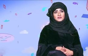 كوثر الأربش تعزي أم قاتل ابنها بتفجير مسجد العنود بالدمام