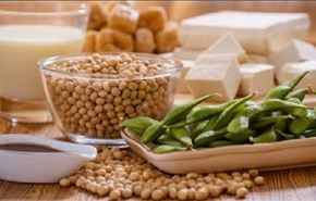 الاغذية المناسبة لمرحلة سن الیاس