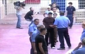 فيديو؛ هل رأيت العيد في سجون 