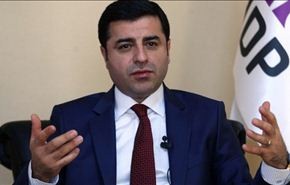 دمرتاش يطالب الأوروبيين والأطلسي بإدانة ظلم أردوغان للأكراد