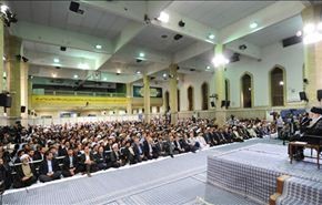 آية الله خامنئي: سنتصدى بقوة لأي تغلغل أميركي+صور