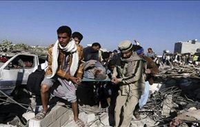 العدوان السعودي يستهدف مدنيين؛ والجيش واللجان يردان