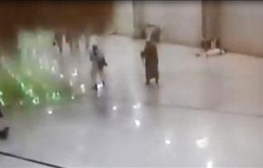 فيديو مرعب جديد؛ أطنان من الحجارة تسقط على الحجاج