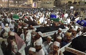 بالصور: الشروع بدفن ضحايا حادث سقوط 