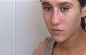 فيديو .. ذكرى أليمة لطفلة ايزدية فرت من 