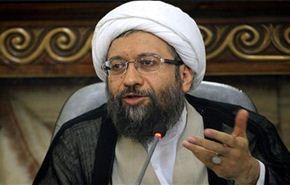 آملي لاريجاني: السعودیون غیر جدیرین بإدارة مناسك الحج