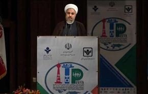 الرئيس روحاني: الحظر سيزول قريباً