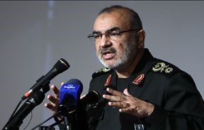 العميد سلامي: سنقطع ايادي المستكبرين عن العالم الاسلامي