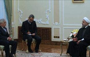 الرئيس الايراني یؤکد علی تعزیز التعاون مع کازاخستان