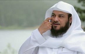 كاتب سعودي يسخر من العريفي وروايته حول الجن!